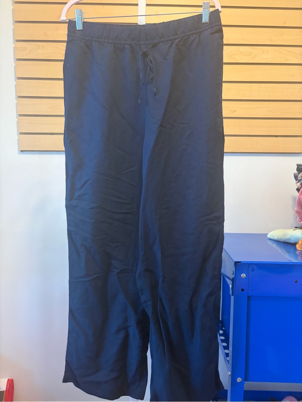 H&M Black Drawstring Relaxed-Fit Joggers